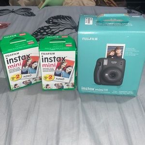Brand New Fuji Film Instax mini 11